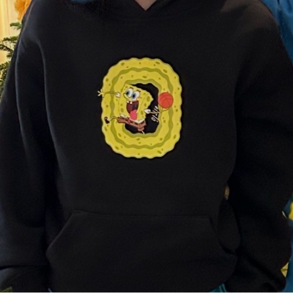 🏀 Overtime Sponge Bob Hoodie 🏀 - Picture 7 of 7